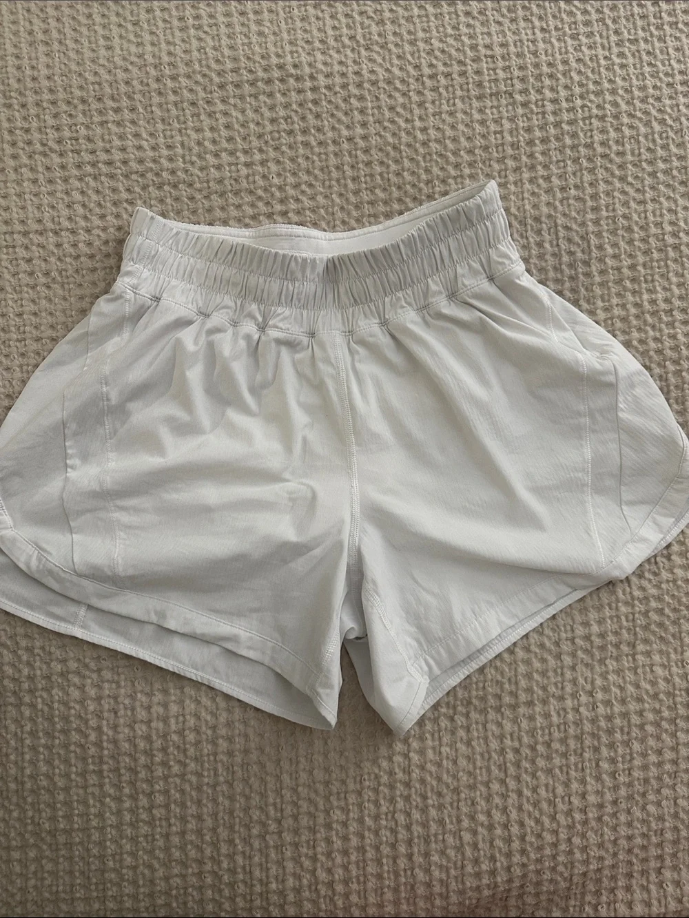 lululemon athletica track that White Women's Running Shorts HR 4” inseam